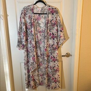 LuLaRoe Floral  Kimono  - Gray, Pink, and White, Size Large